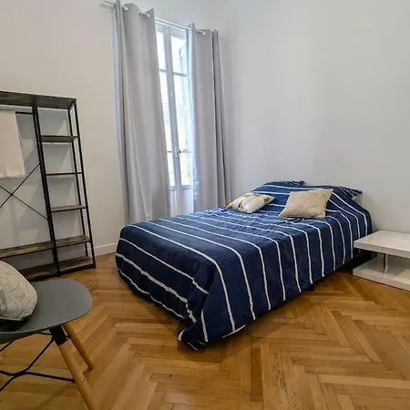 3 Pieces 70m2 Coeur De Ницца